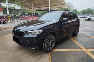 寶馬X3 寶馬 xDrive30i 領(lǐng)先型 M曜夜套裝