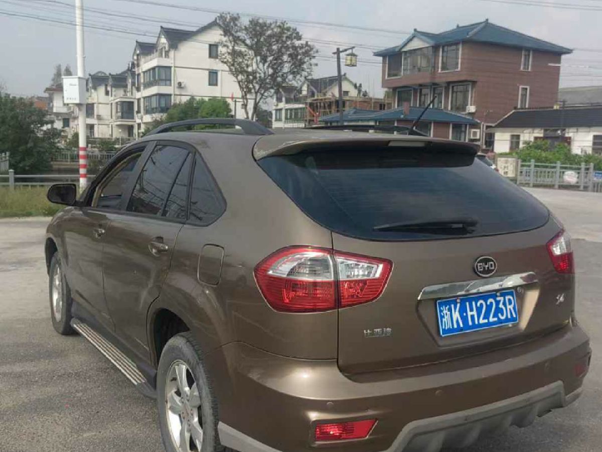 比亞迪 S6  2012款 2.4L 自動尊享型圖片