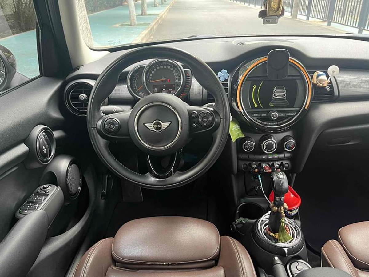 MINI MINI  2016款 1.5T COOPER 五門(mén)版圖片