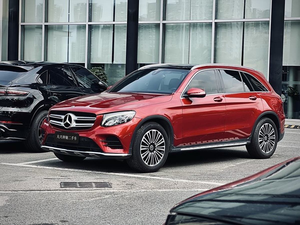 2019年8月奔馳 奔馳GLC  2019款 GLC 260 4MATIC 動感型