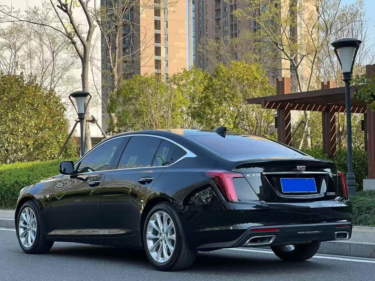 凱迪拉克 XT5  2023款 2.0T 兩驅(qū)風(fēng)尚型圖片