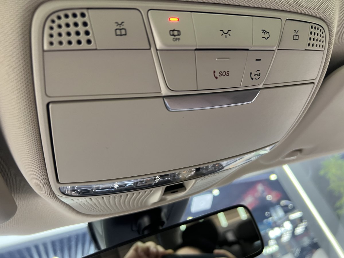 2021年3月奔馳 奔馳E級  2021款 改款 E 300 L 豪華型