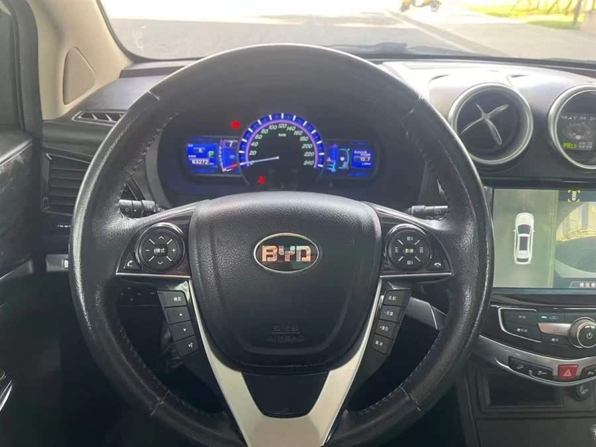 比亞迪 S7  2015款 2.0T 升級版 自動尊貴型圖片