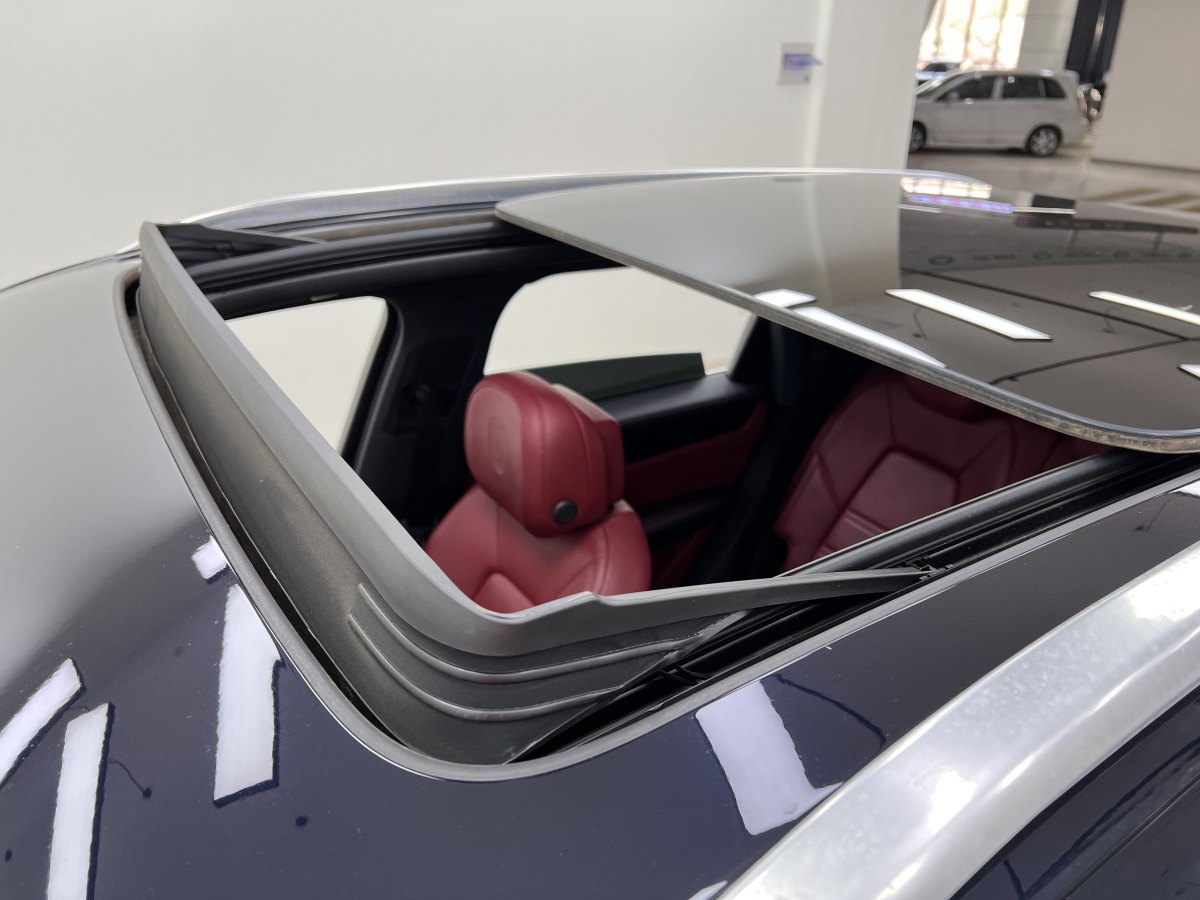 保時(shí)捷 Cayenne新能源  2020款 Cayenne E-Hybrid 2.0T圖片