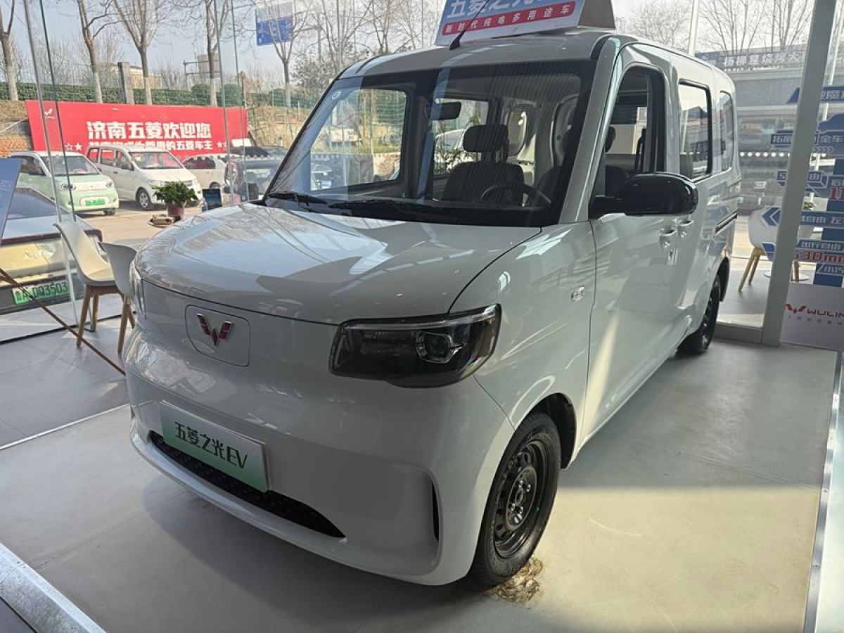 五菱 五菱榮光EV  2023款 基本型客車華霆電池圖片