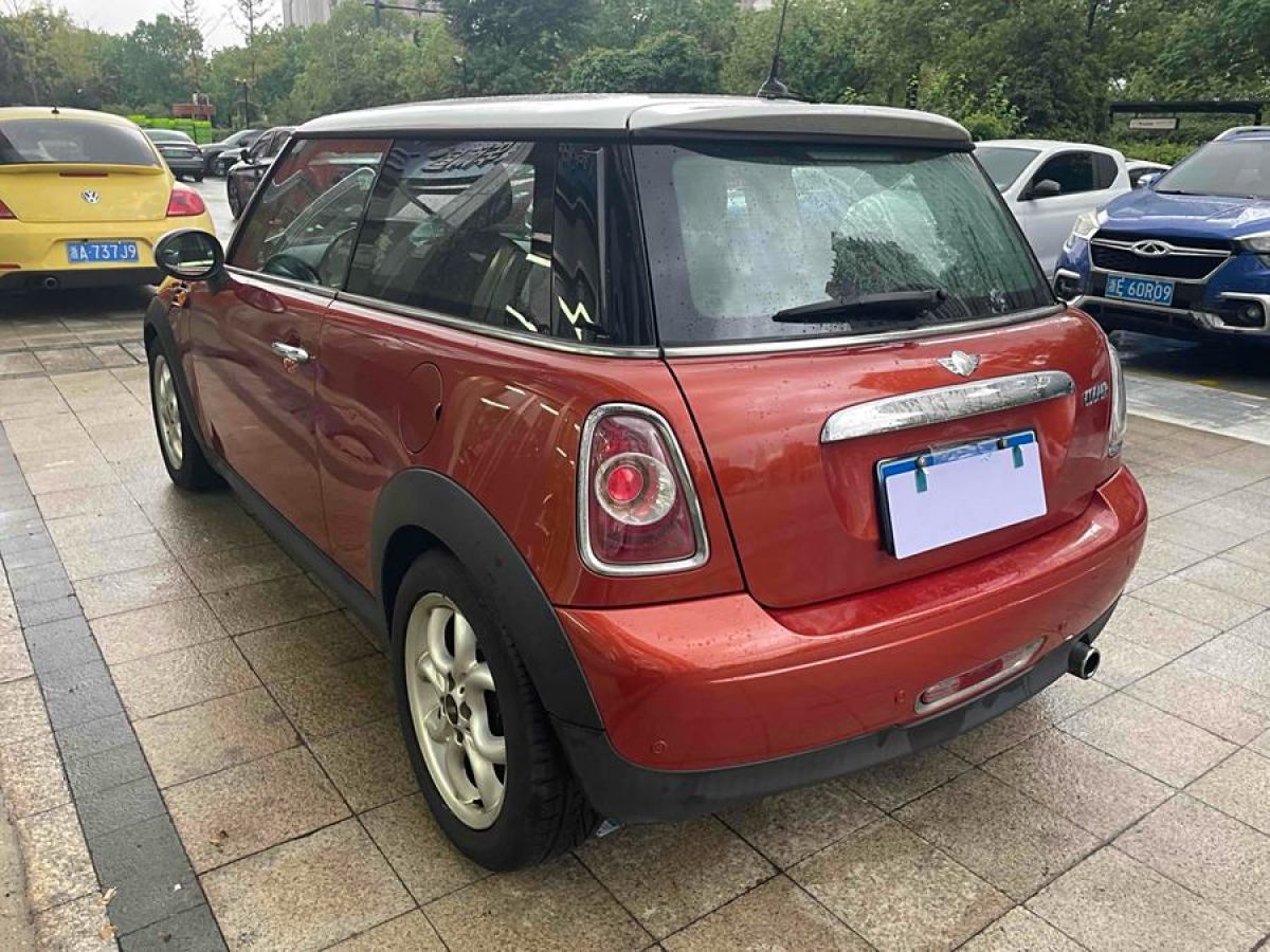 MINI COUNTRYMAN  2011款 1.6L COOPER Fun图片