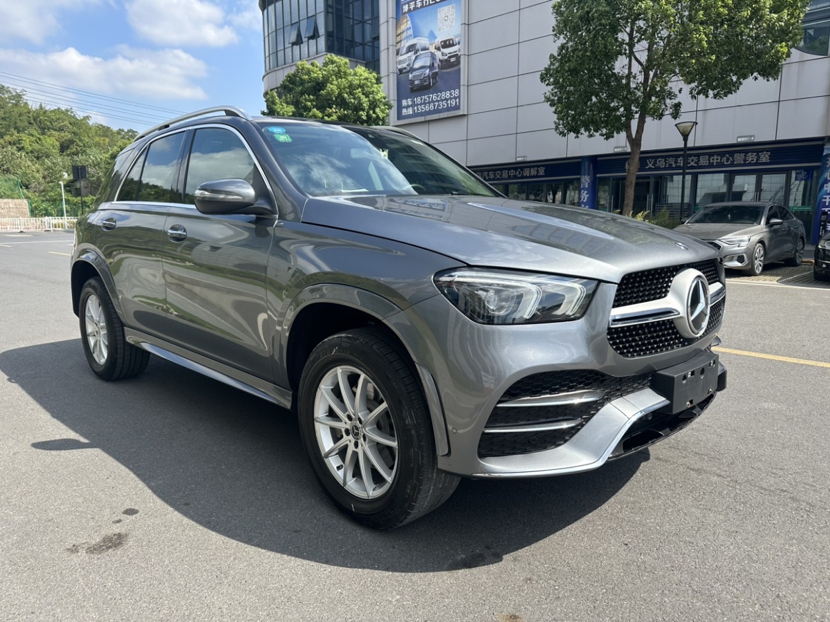 奔馳 奔馳GLE  2020款 改款 GLE 350 4MATIC 時(shí)尚型圖片