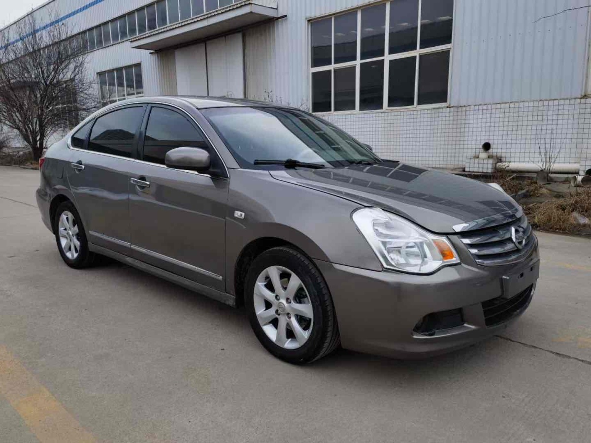 日產(chǎn) 軒逸  2009款 2.0XL CVT豪華版圖片