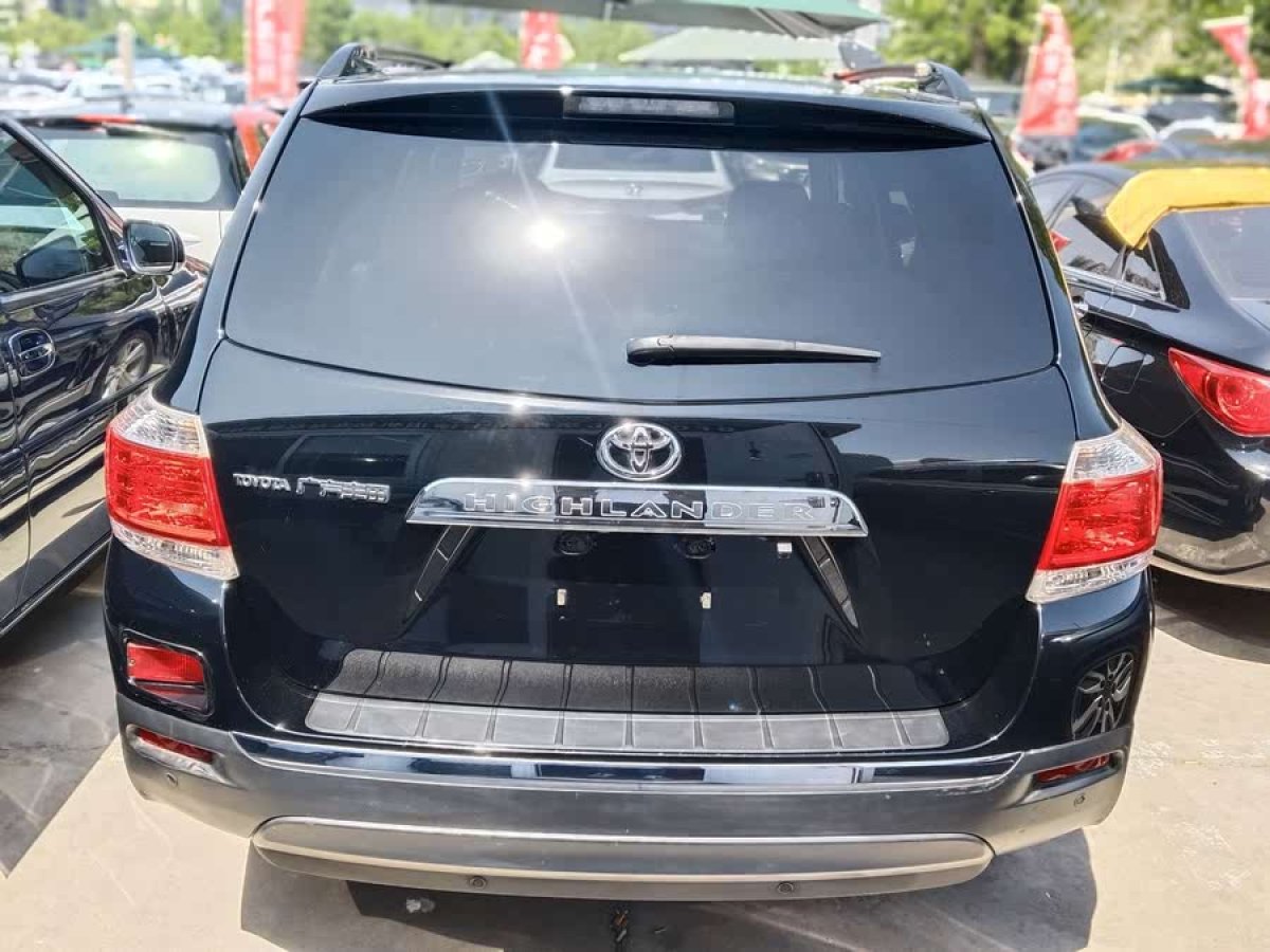 豐田 漢蘭達(dá)  2013款 2.7L 兩驅(qū)7座紫金版圖片