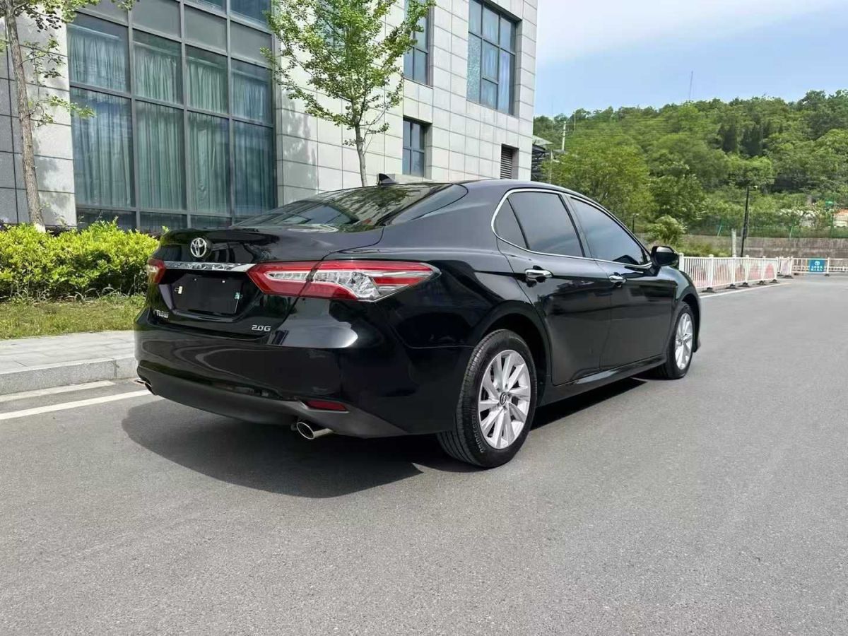 豐田 凱美瑞  2022款 2.0GVP 領(lǐng)先版圖片