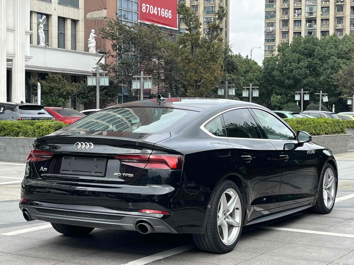 奧迪 奧迪A5  2019款 Sportback 40 TFSI 時(shí)尚型圖片