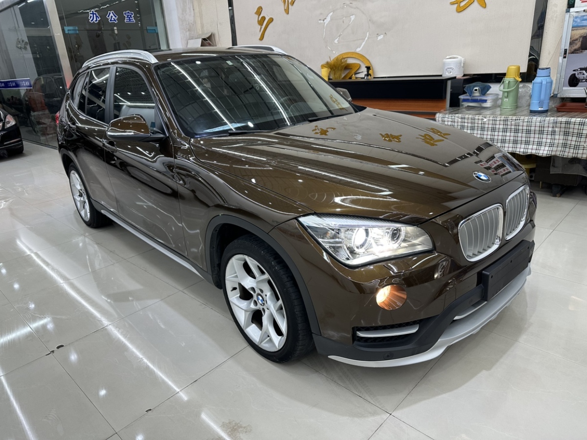 寶馬 寶馬X1  2015款 xDrive20i X套裝晉級(jí)版圖片