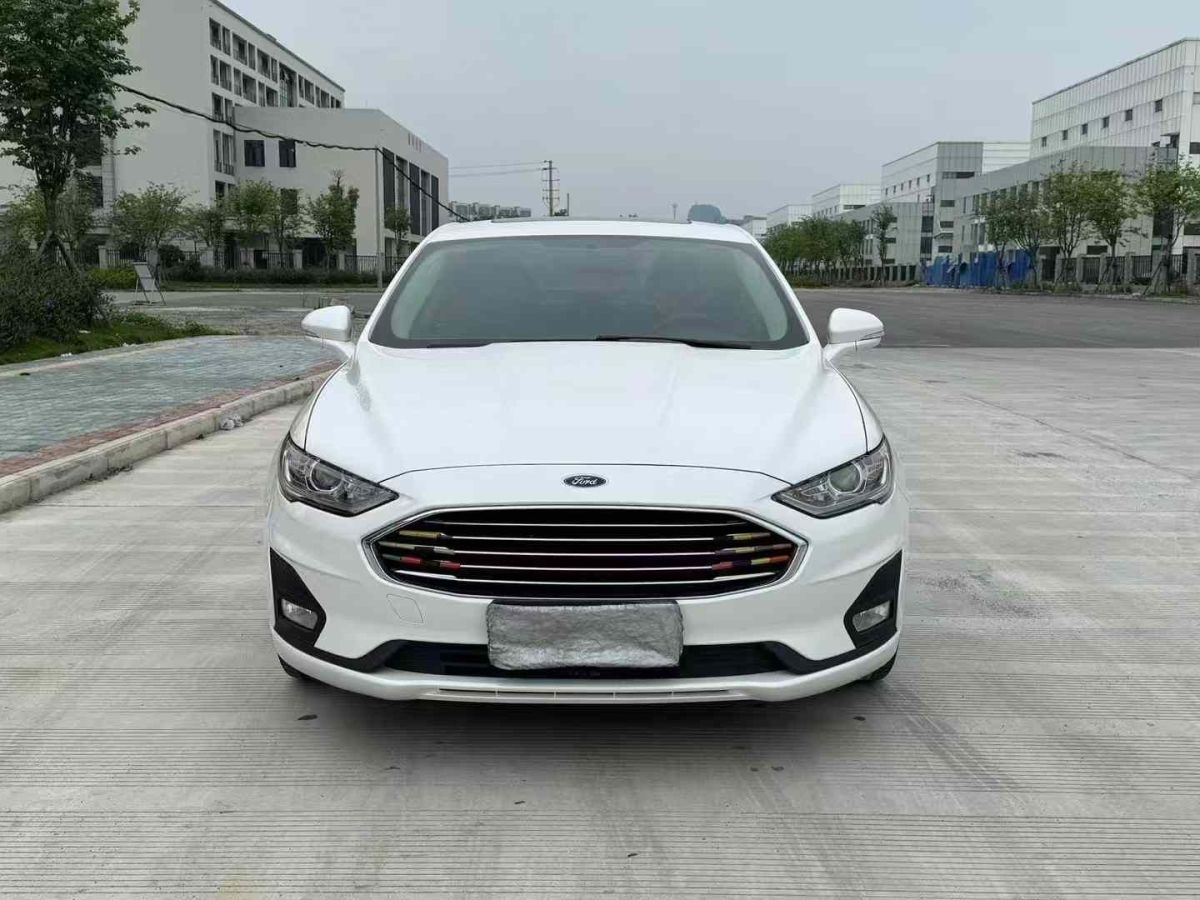 福特 蒙迪歐  2020款 EcoBoost 180 時(shí)尚型圖片