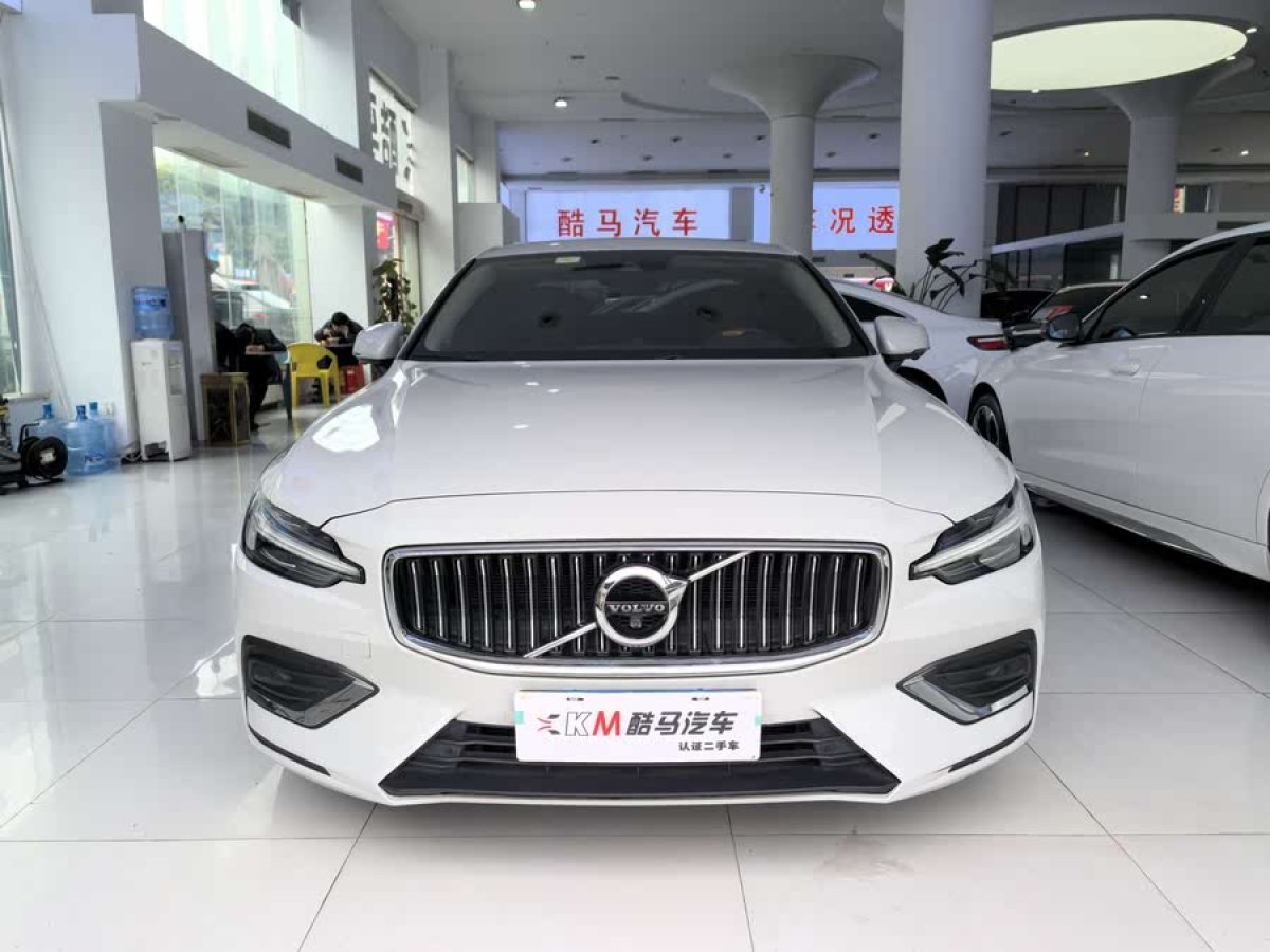 沃爾沃 S60L  2022款 B4 智遠豪華版圖片