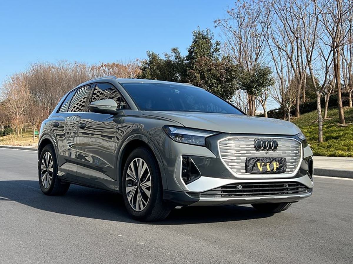 奧迪 奧迪Q4 e-tron  2024款 40 e-tron 創(chuàng)行版圖片