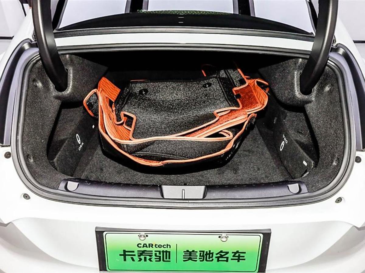 歐拉 歐拉閃電貓  2022款 555km 尊貴版圖片