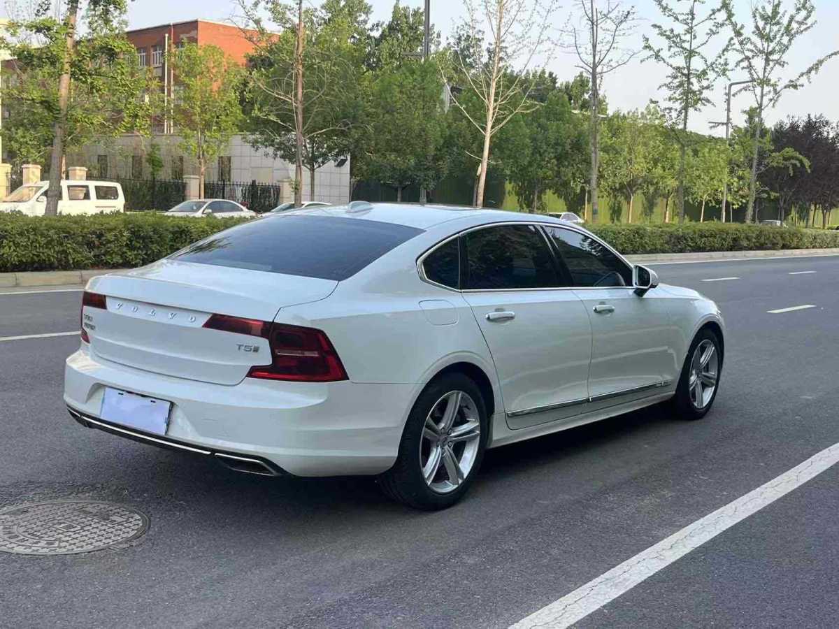 沃爾沃 S90  2019款 T5 智逸版圖片