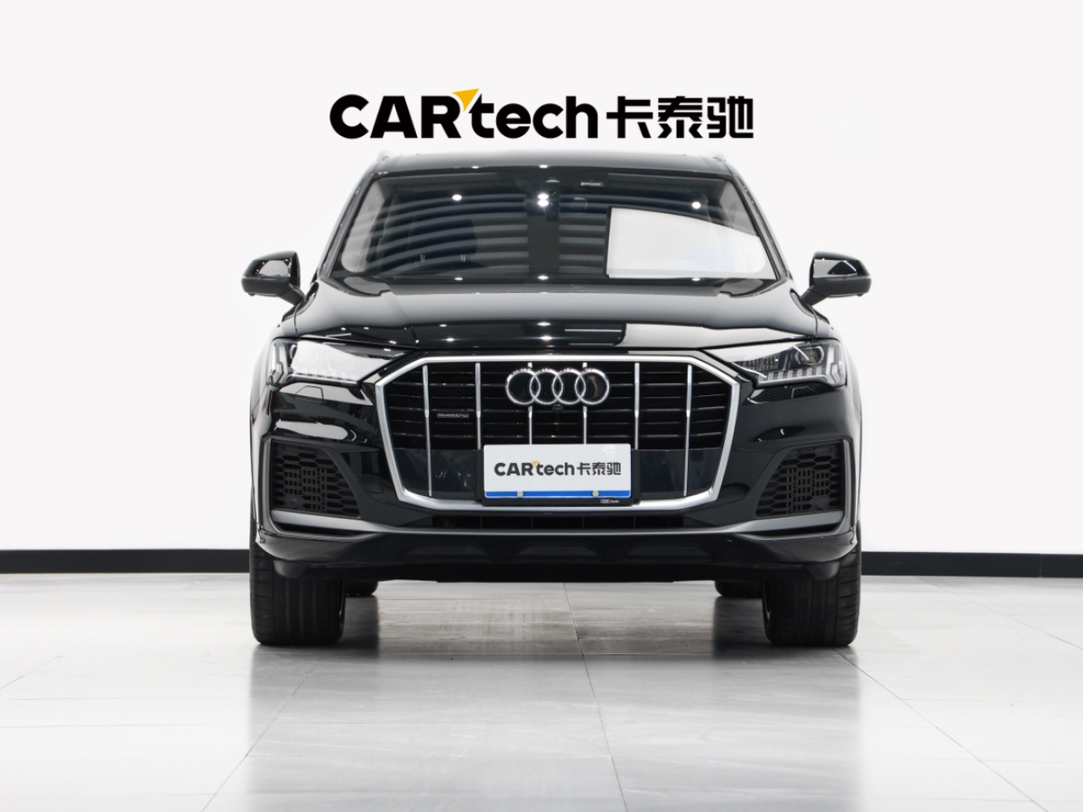 奧迪 奧迪Q7  2023款 55 TFSI quattro S line運(yùn)動(dòng)型圖片