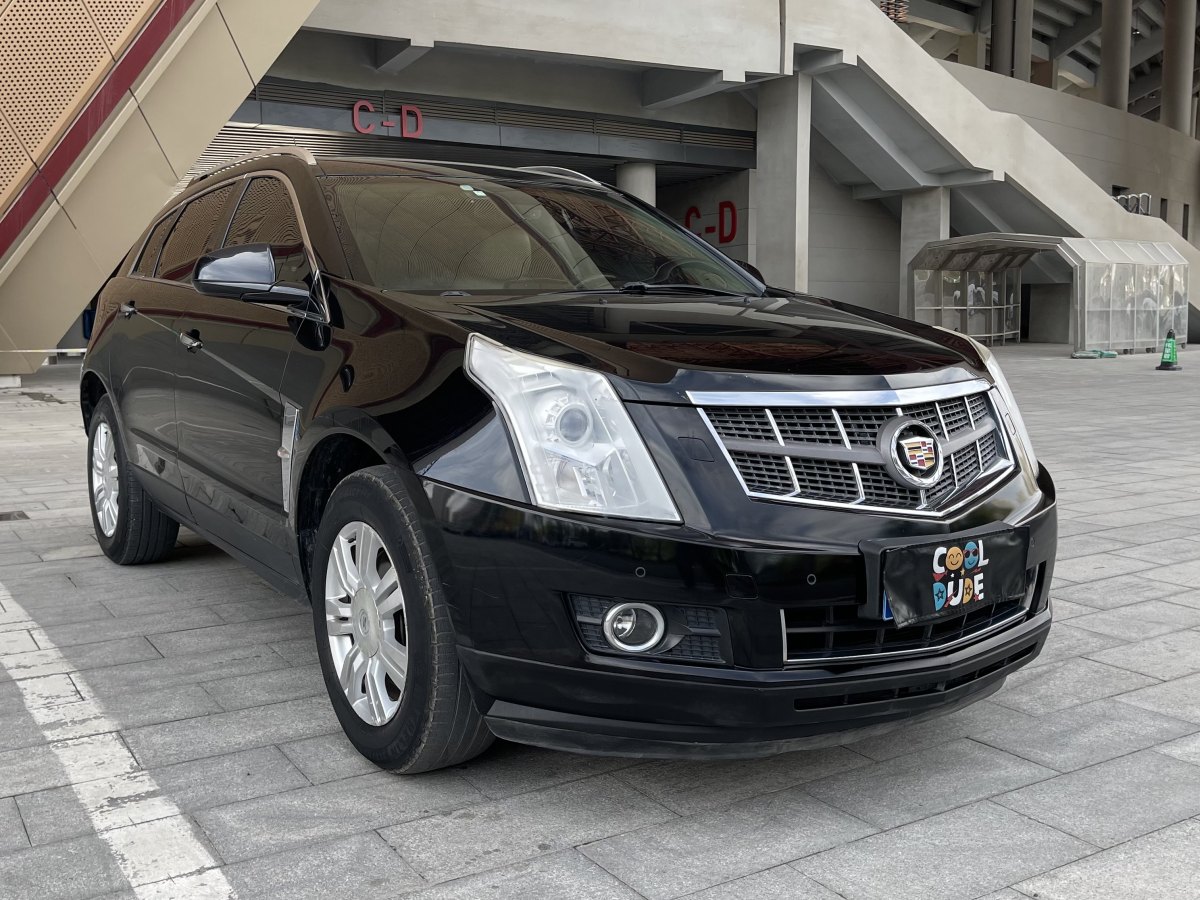 2011年12月凱迪拉克 SRX  2012款 3.0L 精英型