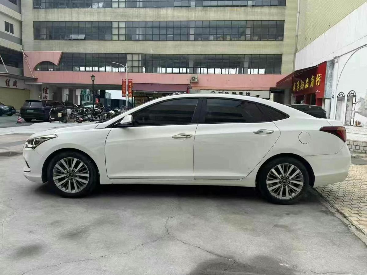 現(xiàn)代 名圖  2019款 1.8L 自動智能型GLS紀念圖片
