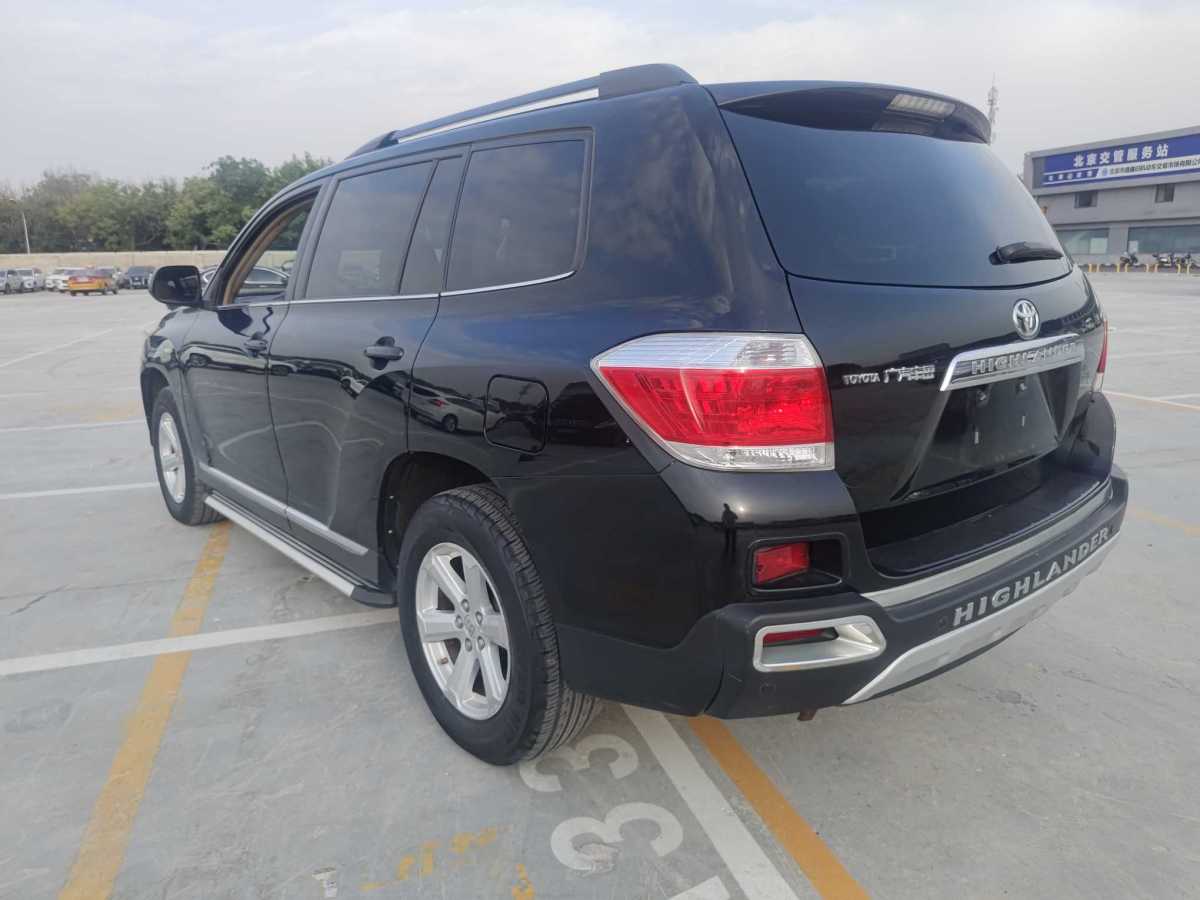 豐田 漢蘭達(dá)  2012款 2.7L 兩驅(qū)5座精英版圖片