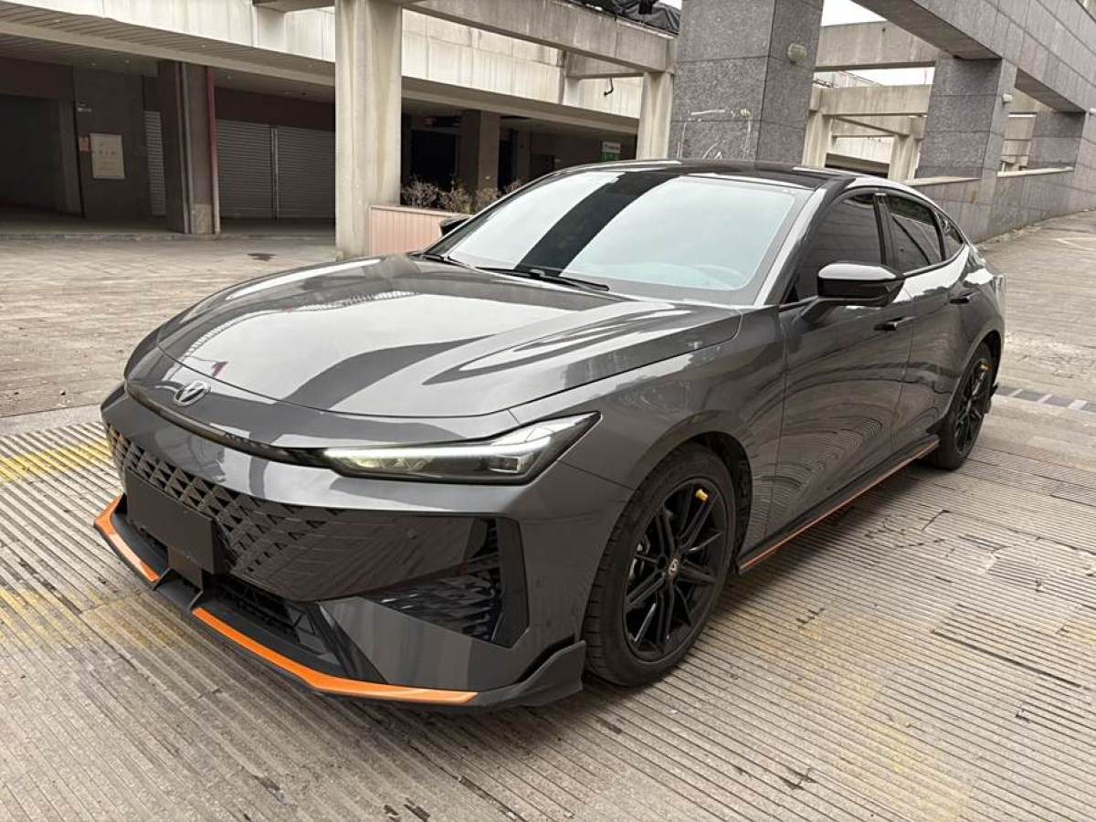 2023年5月長(zhǎng)安 長(zhǎng)安UNI-V  2022款 1.5T 尊貴型