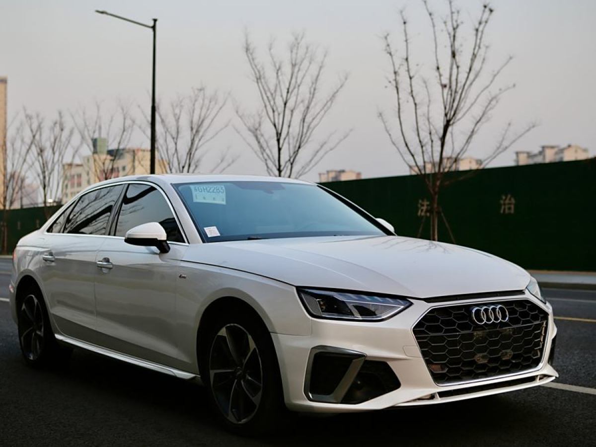 奧迪 奧迪A4L  2020款 40 TFSI 時(shí)尚致雅型圖片