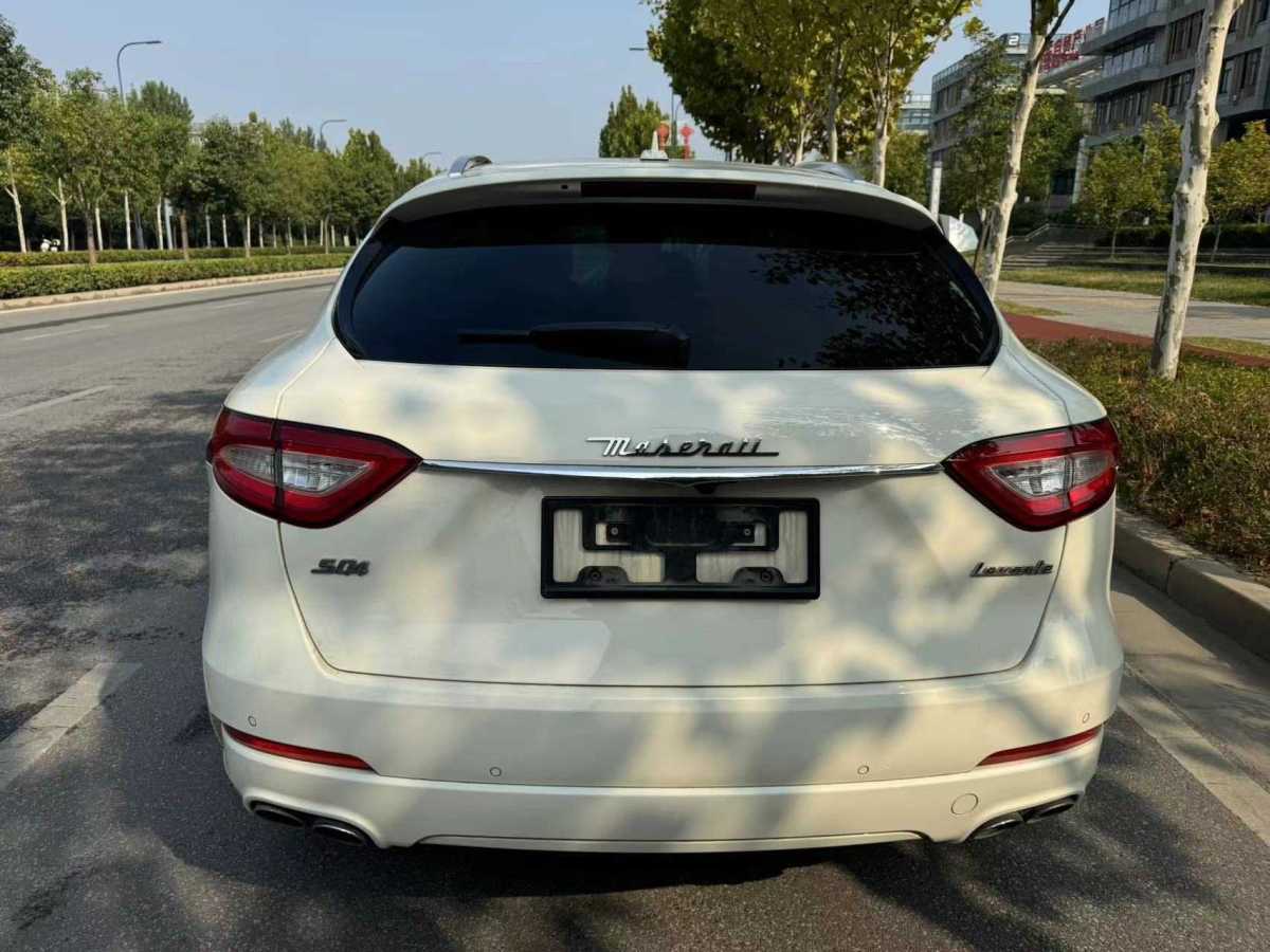 瑪莎拉蒂 Levante  2019款 3.0T 350Hp 標(biāo)準(zhǔn)版 國(guó)VI圖片