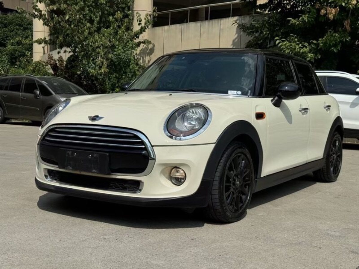 MINI MINI  2015款 1.5T COOPER Fun 五門版圖片