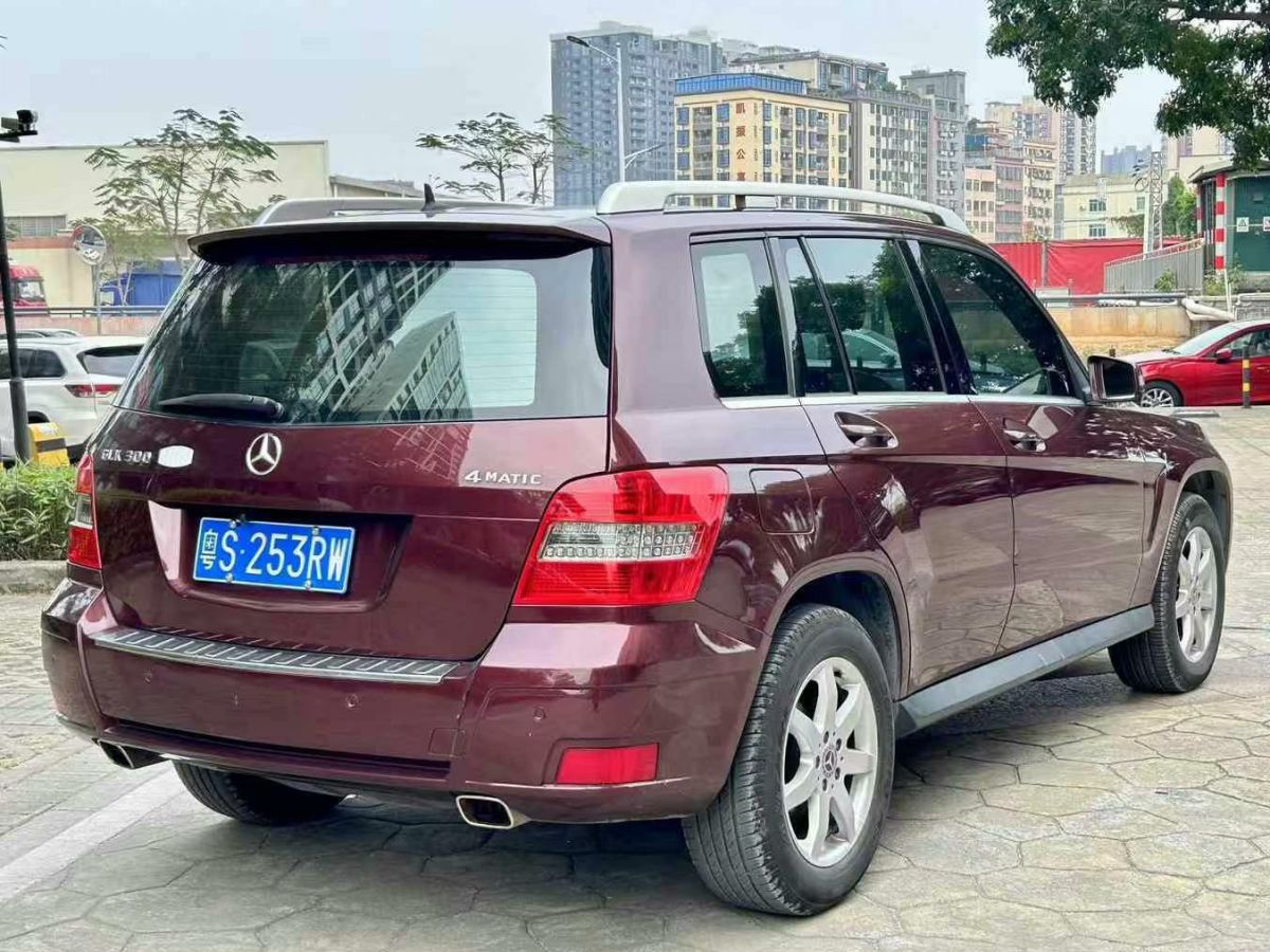 奔馳 奔馳GLK級(jí)  2010款 GLK 300 4MATIC 時(shí)尚型圖片