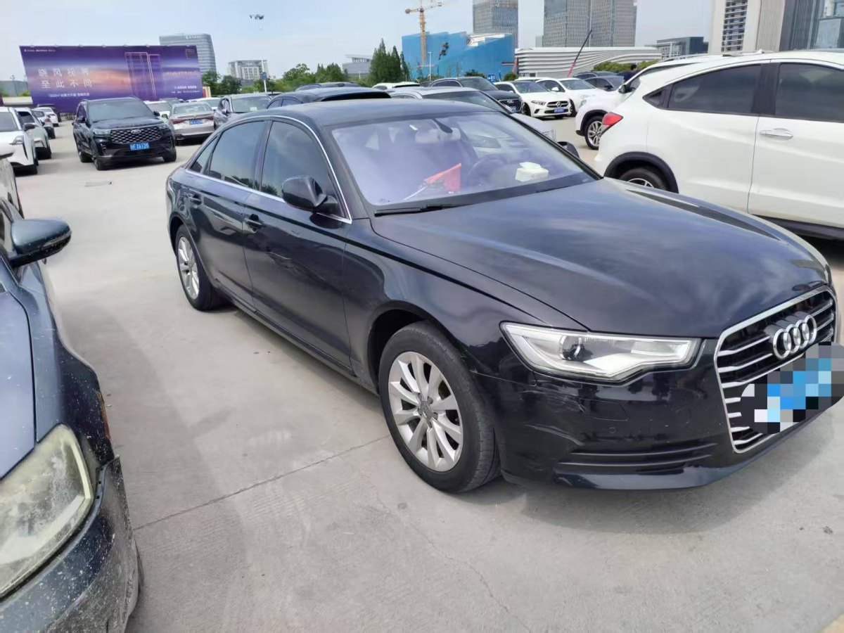 奧迪 奧迪A6L  2015款 TFSI 百萬(wàn)紀(jì)念智領(lǐng)型圖片