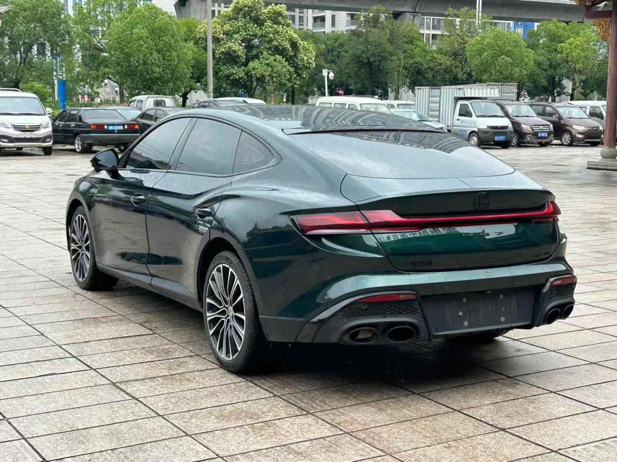 名爵 MG Cyberster  2024款 520km 傳奇四驅(qū)紅篷版圖片