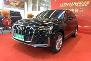 奥迪Q7 奥迪 55 TFSI quattro S line运动型