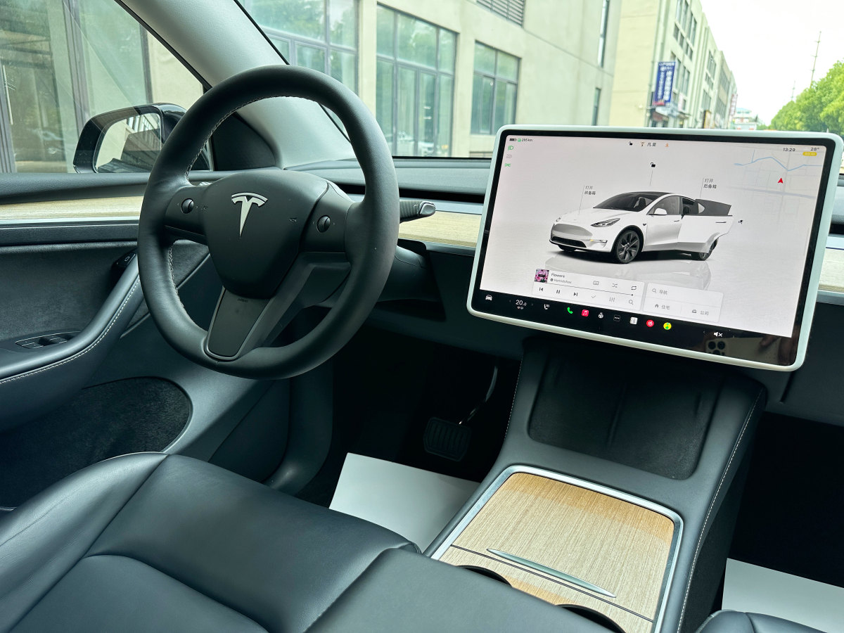 特斯拉 Model Y  2022款 改款 后輪驅動版圖片