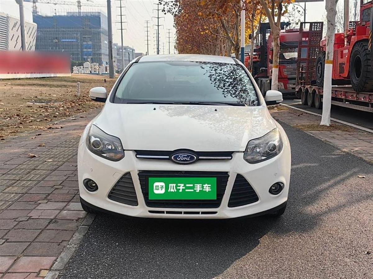 福特 ?？怂? 2012款 兩廂 1.6L 自動(dòng)舒適型圖片