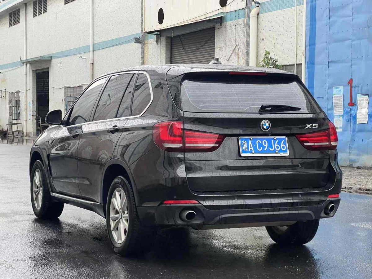 2018年4月寶馬 寶馬X5  2017款 xDrive35i 領(lǐng)先型