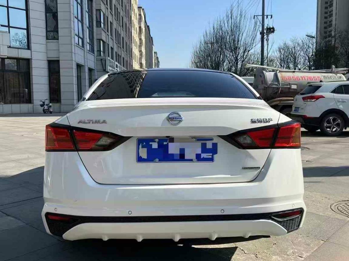 日產(chǎn) 天籟  2019款 2.0L XE 時尚版圖片