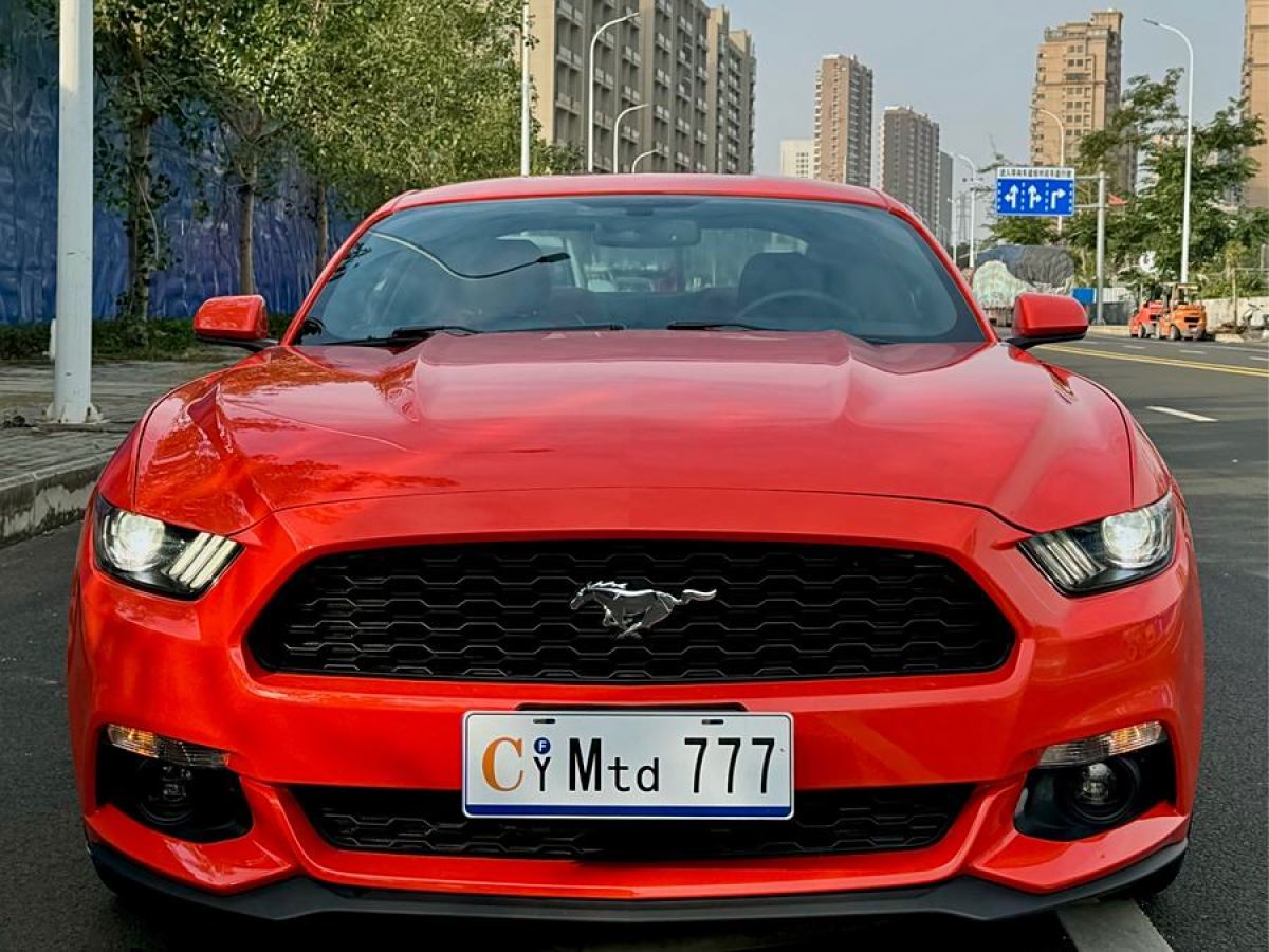 福特 Mustang  2015款 美規(guī)版圖片