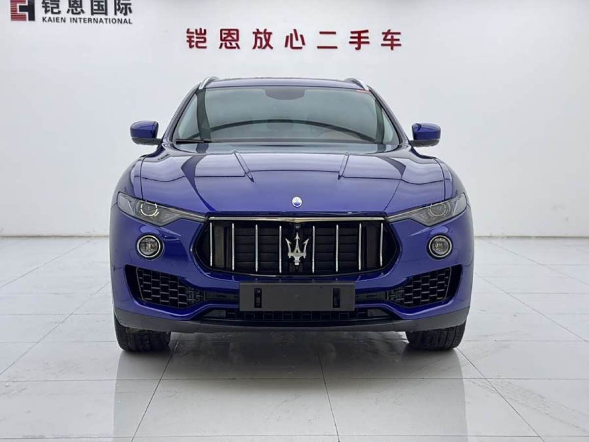 瑪莎拉蒂 Levante  2018款 3.0T 350Hp 標(biāo)準(zhǔn)版圖片