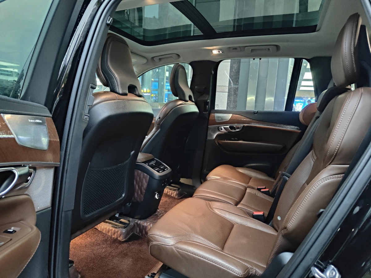 沃爾沃 XC90  2019款  T6 智尊版 7座 國(guó)VI圖片