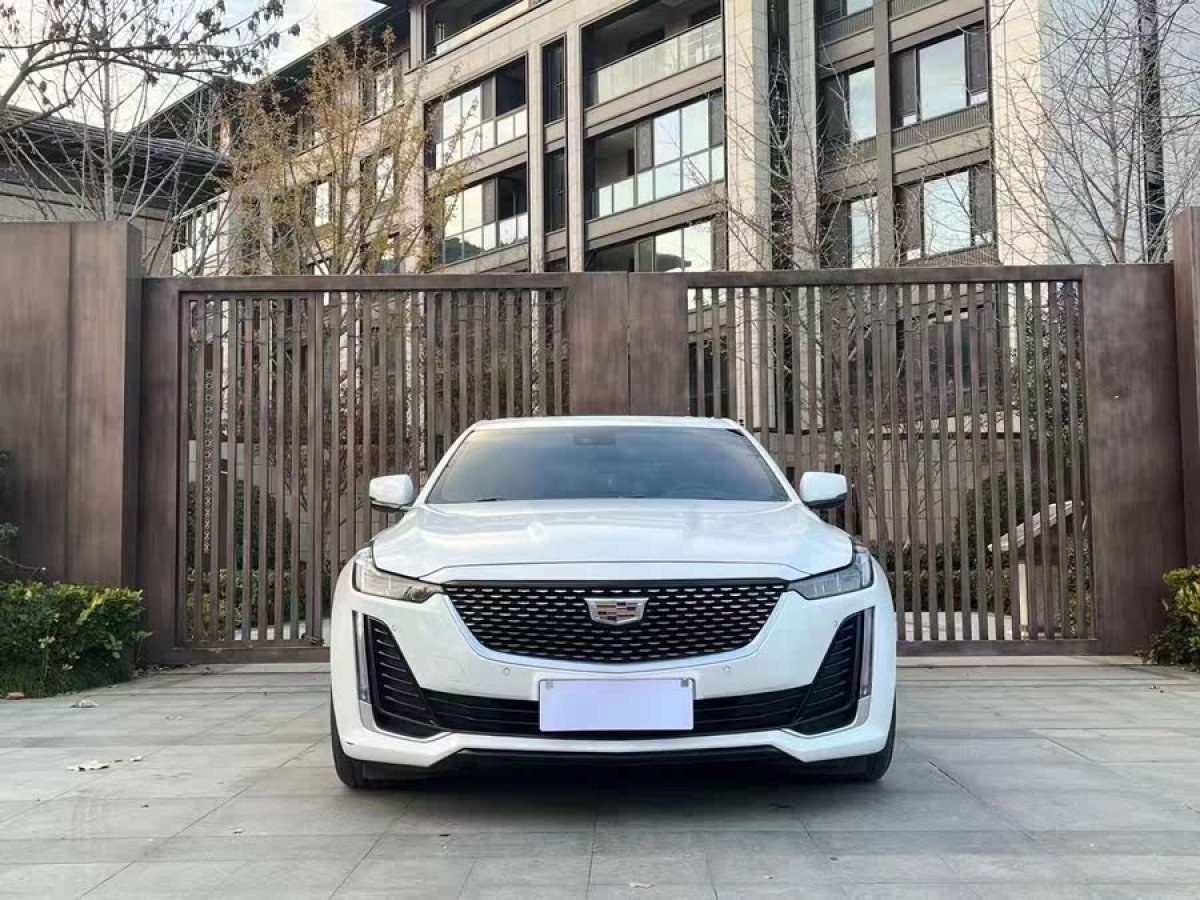 凱迪拉克 CT5  2023款 28T 豪華型（標(biāo)準(zhǔn)版）圖片