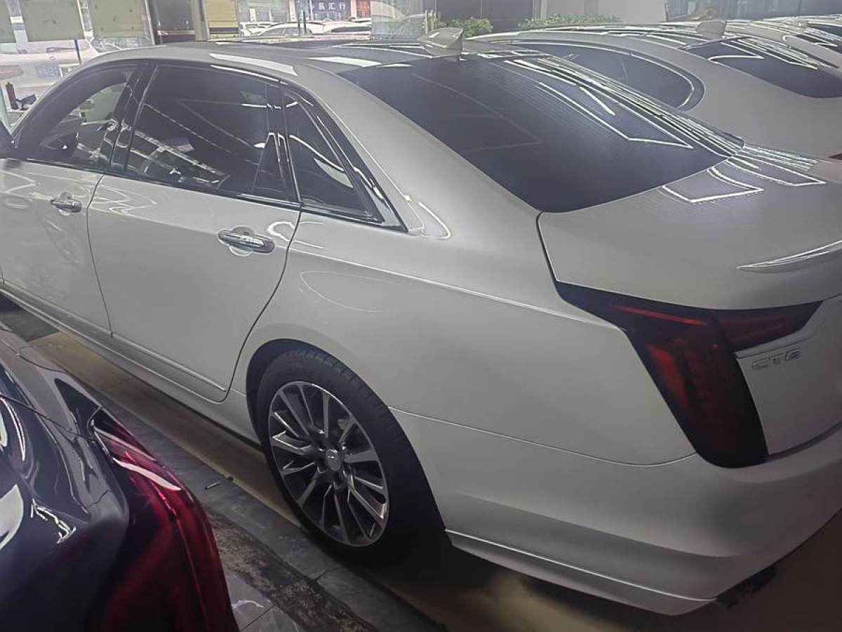 凱迪拉克 CT6  2019款 28T 時尚型圖片