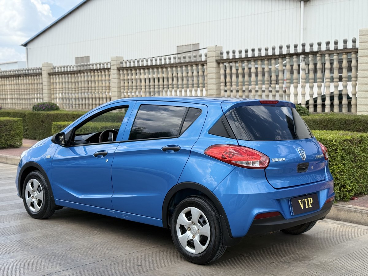 2017年11月寶駿 310  2016款 1.2L 手動舒適型