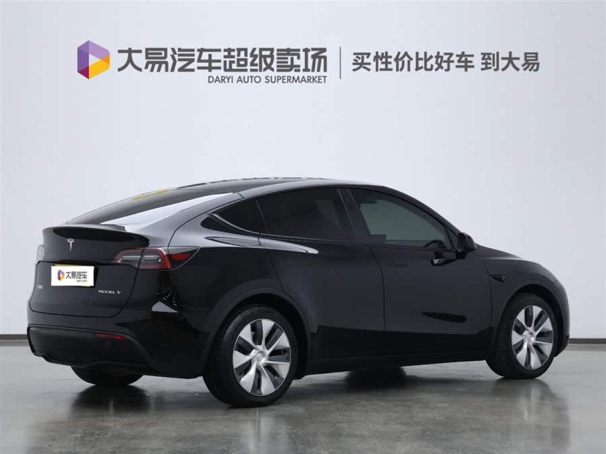 特斯拉 Model Y  2022款 改款 長續(xù)航全輪驅(qū)動(dòng)版圖片