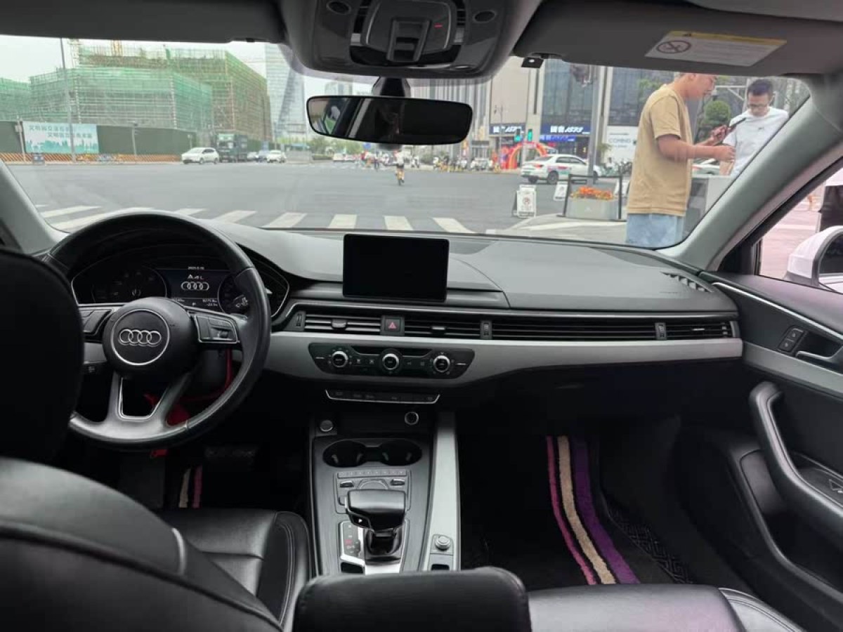 奧迪 奧迪A4L  2018款 30周年年型 40 TFSI 進取型圖片