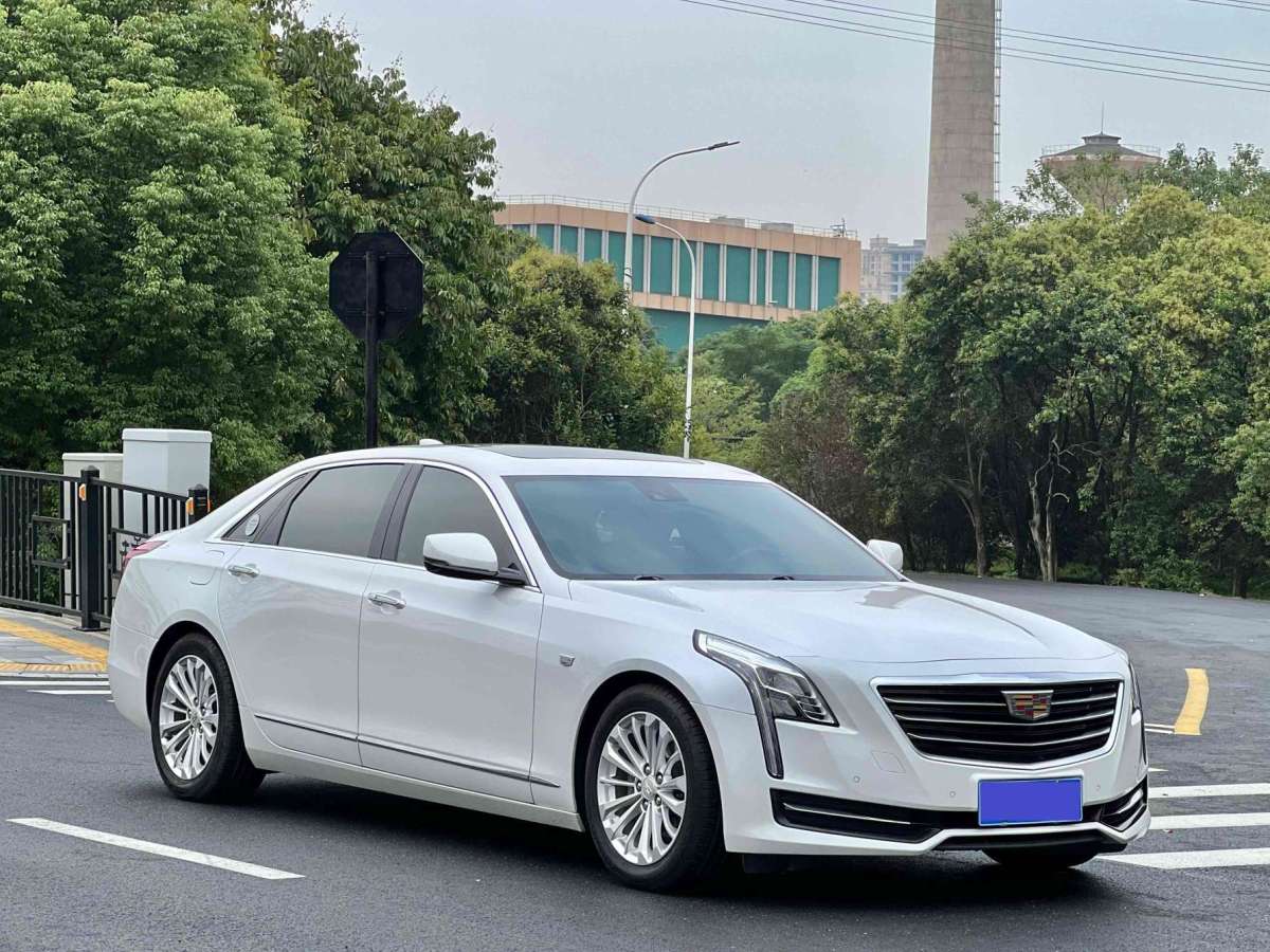 凱迪拉克 CT6  2017款 28T 豪華型圖片