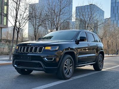 2021年5月 Jeep 大切諾基(進(jìn)口) 3.0L 專業(yè)導(dǎo)航版圖片