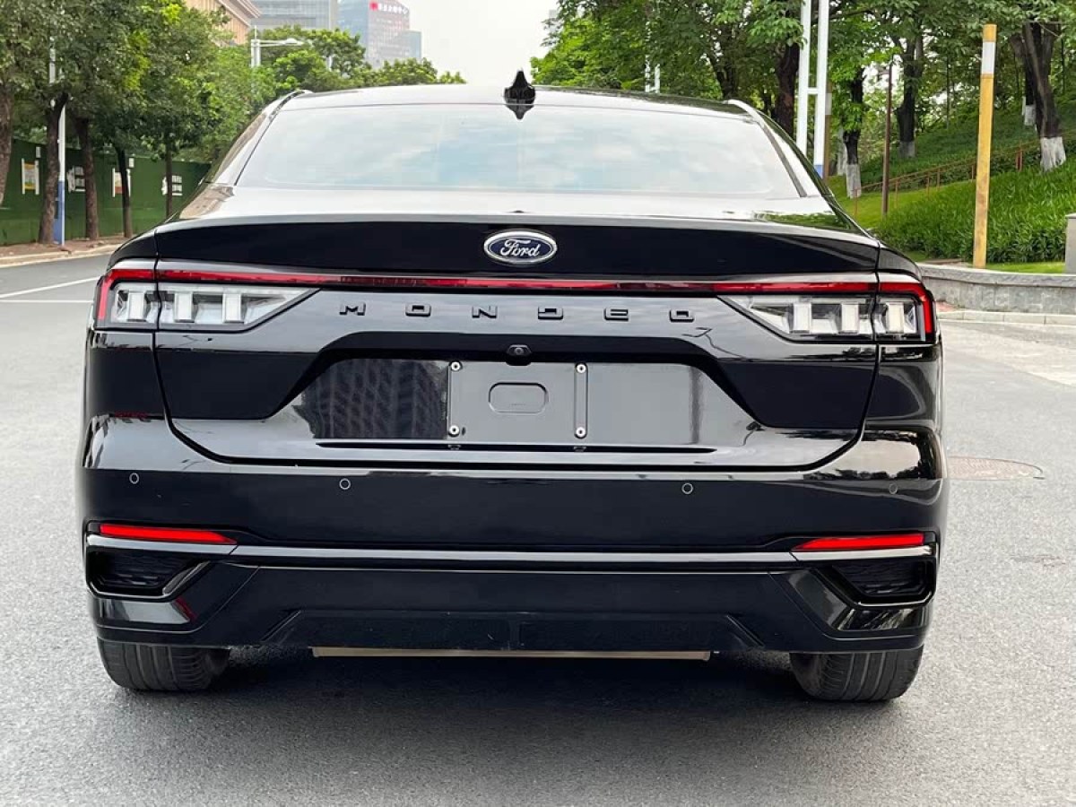 福特 蒙迪歐  2022款 改款 EcoBoost 245 豪華型圖片