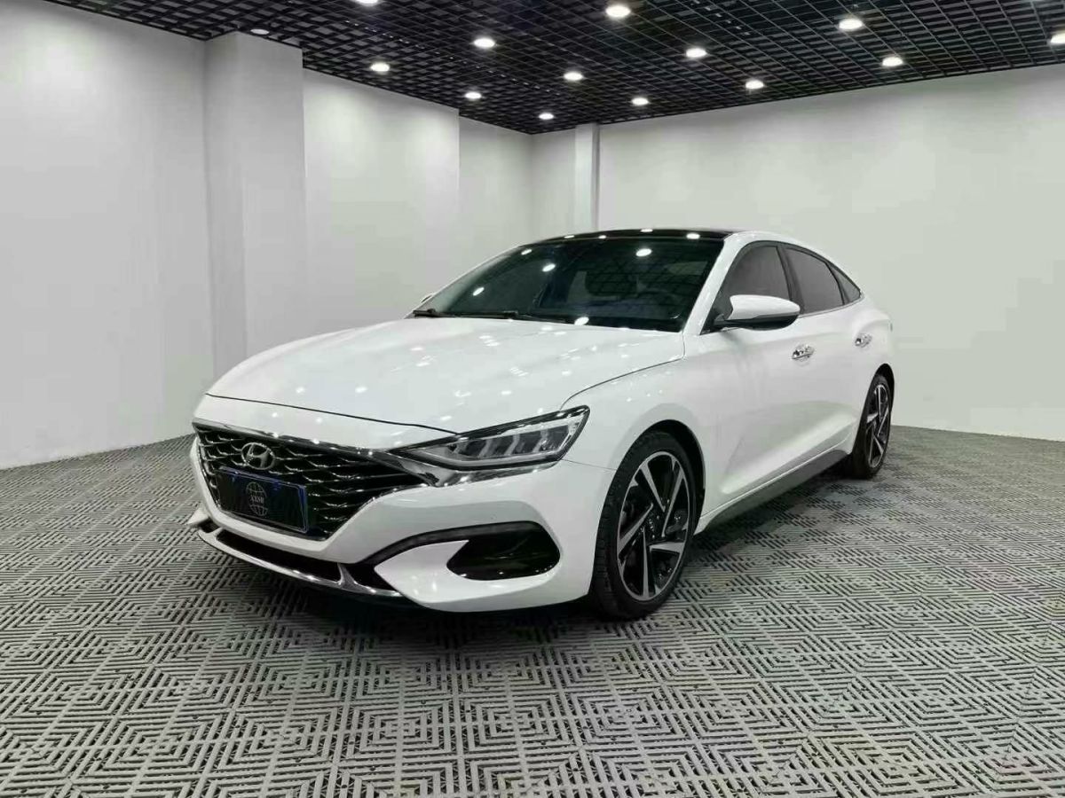 現(xiàn)代 菲斯塔  2019款  240TGDi 舒適版 國(guó)VI圖片