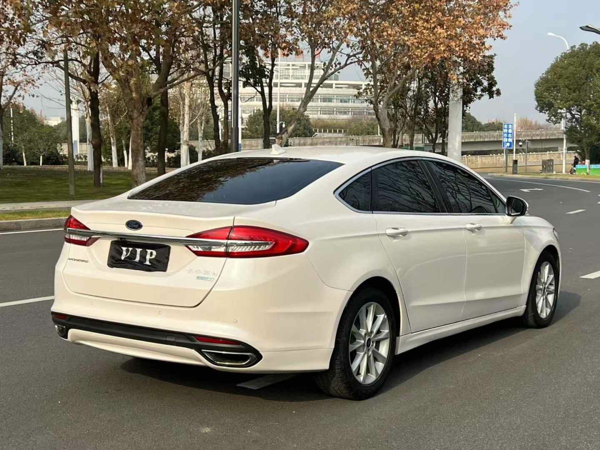 福特 蒙迪歐  2018款  EcoBoost 180 智控豪華型 國(guó)VI圖片